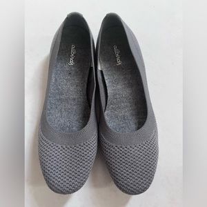 NWOT ALLBIRDS TREE BREEZERS BALLET FLATS MALLEE (Grey sole)